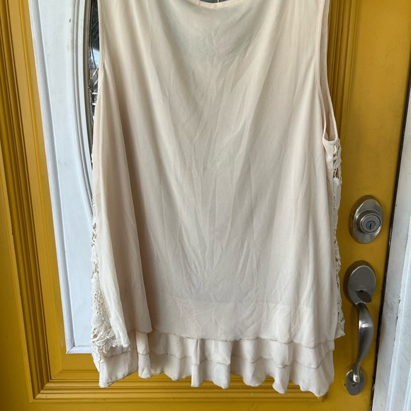 Plus size 3X - Picture 3 of 3